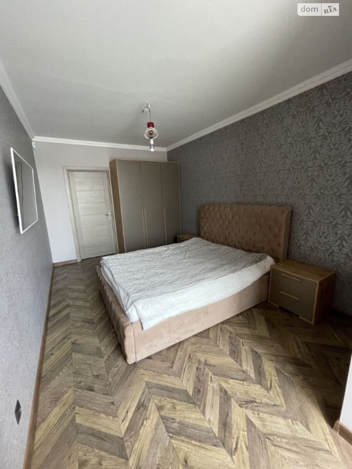 Продажа двухкомнатной квартиры в Львове, на ул. Хмельницкого Богдана, район Шевченковский фото 1 Продажа двухкомнатной квартиры в Львове, на ул. Хмельницкого Богдана, район Шевченковский фото 1