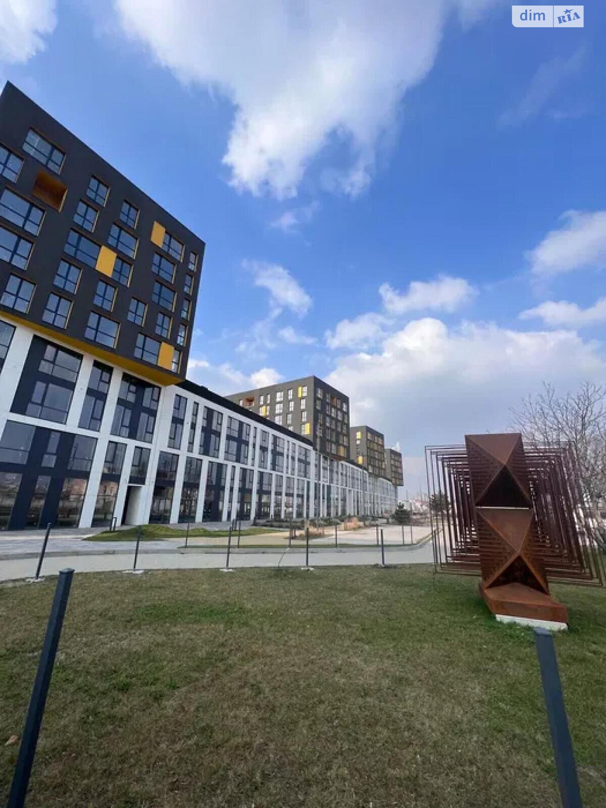 Продажа однокомнатной квартиры в Львове, на ул. Хмельницкого Богдана 207, район Шевченковский фото 1 Продажа однокомнатной квартиры в Львове, на ул. Хмельницкого Богдана 207, район Шевченковский фото 1