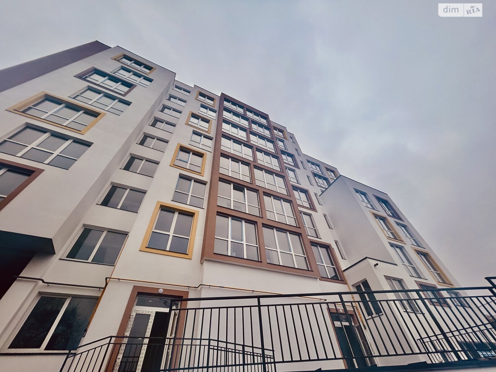 Продаж двокімнатної квартири в Львові, на вул. Очеретяна 11, район Шевченківський фото 1 Продаж двокімнатної квартири в Львові, на вул. Очеретяна 11, район Шевченківський фото 1