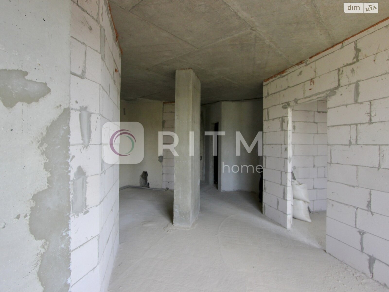 Продажа трехкомнатной квартиры в Львове, на ул. Камышовая 10, район Шевченковский фото 1 Продажа трехкомнатной квартиры в Львове, на ул. Камышовая 10, район Шевченковский фото 1