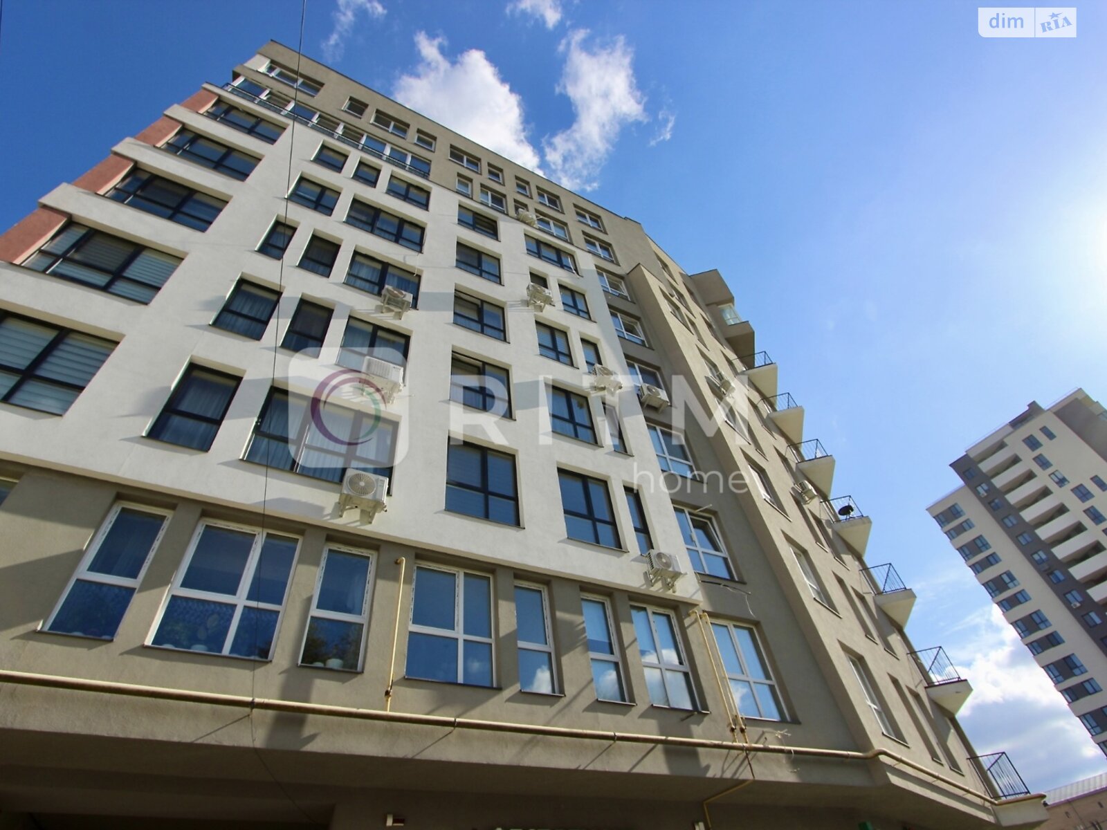 Продажа трехкомнатной квартиры в Львове, на ул. Камышовая 10, район Шевченковский фото 1 Продажа трехкомнатной квартиры в Львове, на ул. Камышовая 10, район Шевченковский фото 1