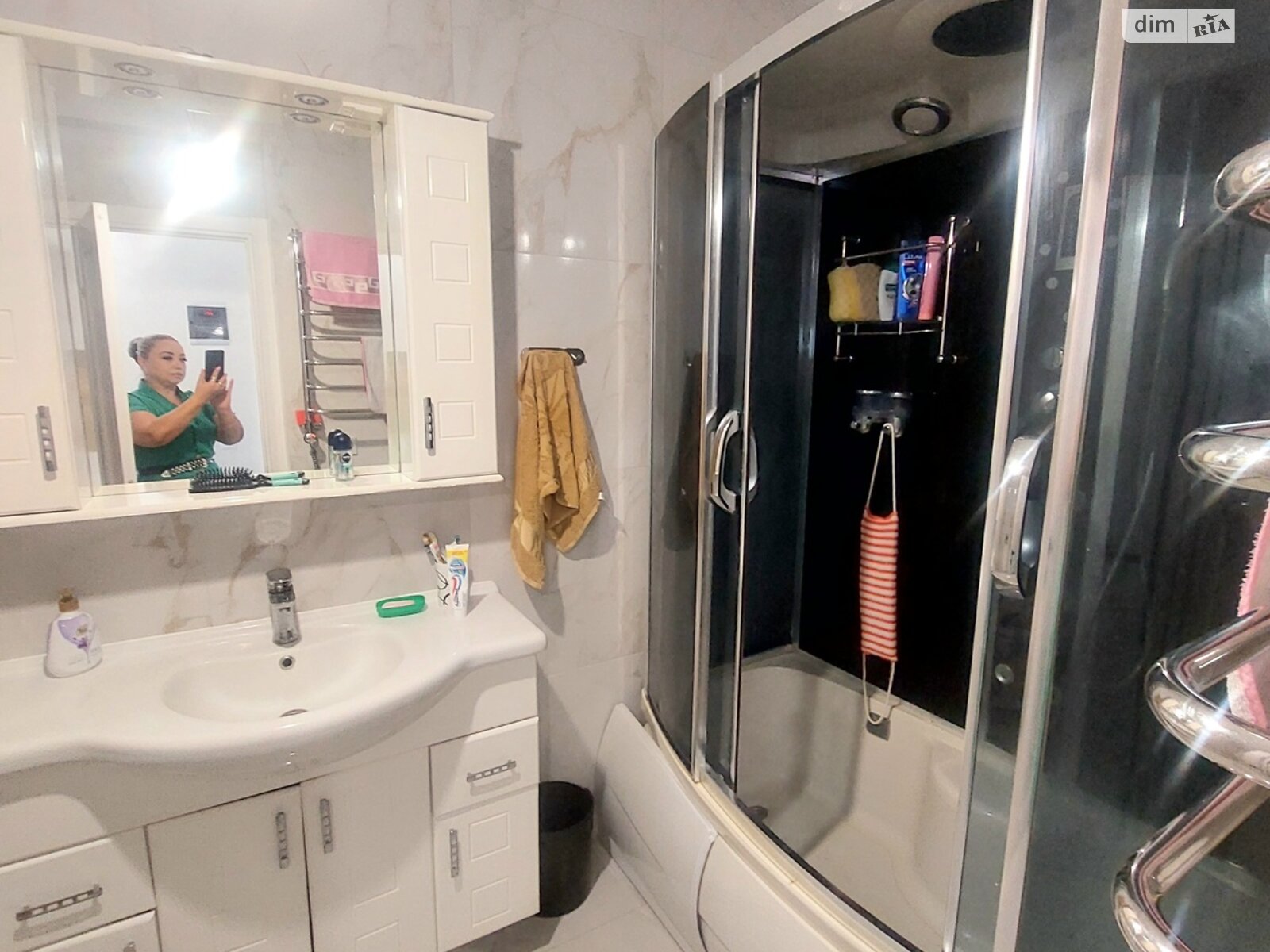 Продажа трехкомнатной квартиры в Львове, на ул. Камышовая, район Шевченковский фото 1 Продажа трехкомнатной квартиры в Львове, на ул. Камышовая, район Шевченковский фото 1