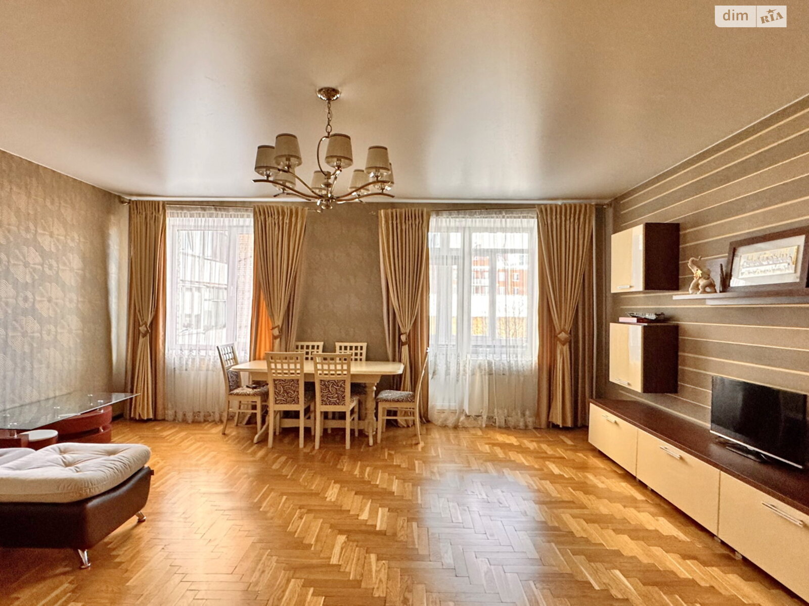 Продаж двокімнатної квартири в Львові, на вул. Княгині Ольги 5Б, район Шевченківський фото 1 Продаж двокімнатної квартири в Львові, на вул. Княгині Ольги 5Б, район Шевченківський фото 1