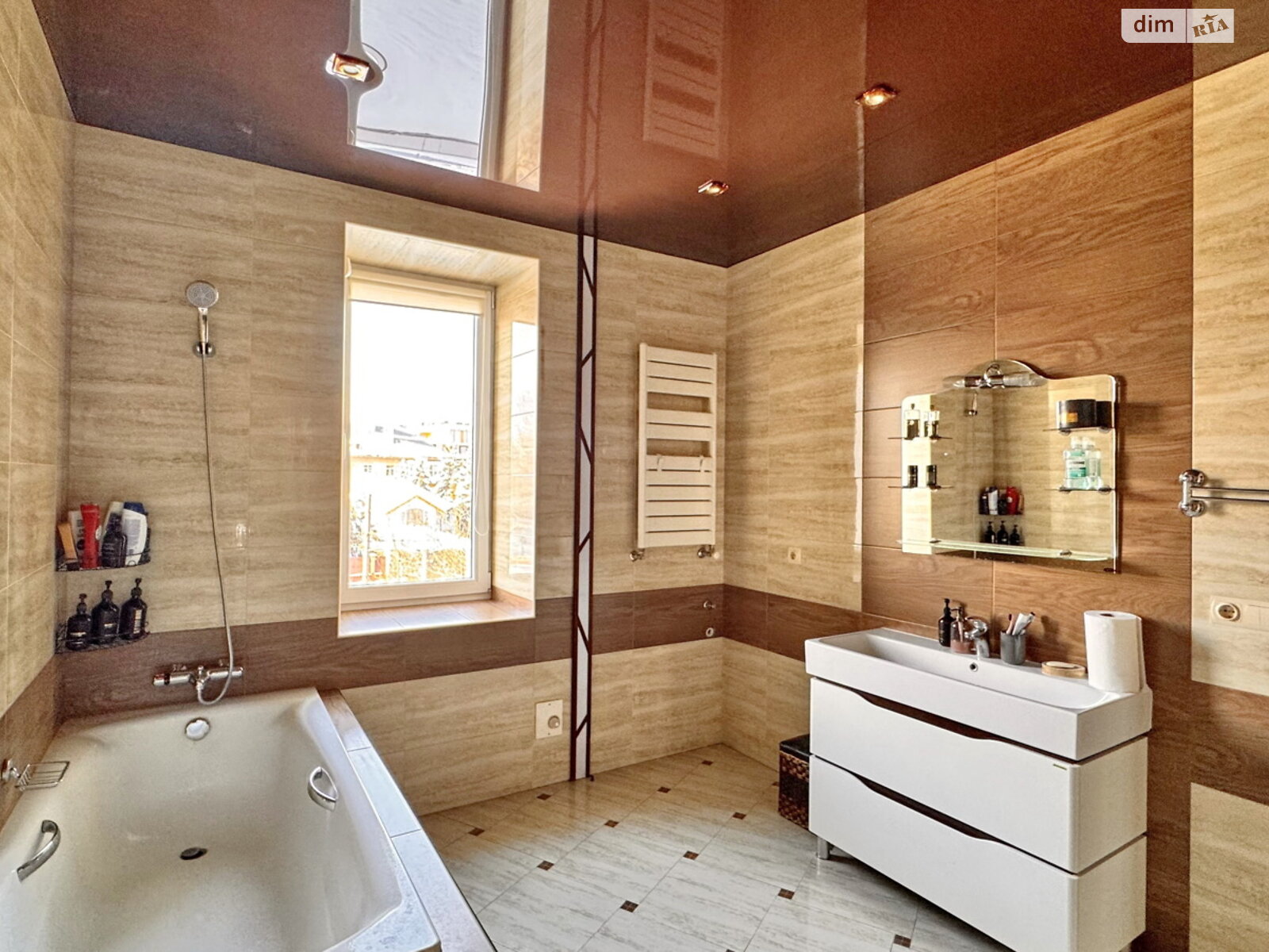 Продаж двокімнатної квартири в Львові, на вул. Княгині Ольги 5Б, район Шевченківський фото 1 Продаж двокімнатної квартири в Львові, на вул. Княгині Ольги 5Б, район Шевченківський фото 1