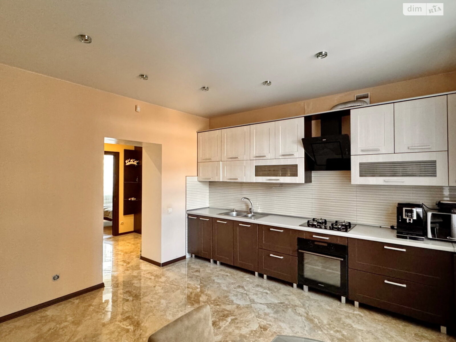 Продаж двокімнатної квартири в Львові, на вул. Княгині Ольги 5Б, район Шевченківський фото 1 Продаж двокімнатної квартири в Львові, на вул. Княгині Ольги 5Б, район Шевченківський фото 1