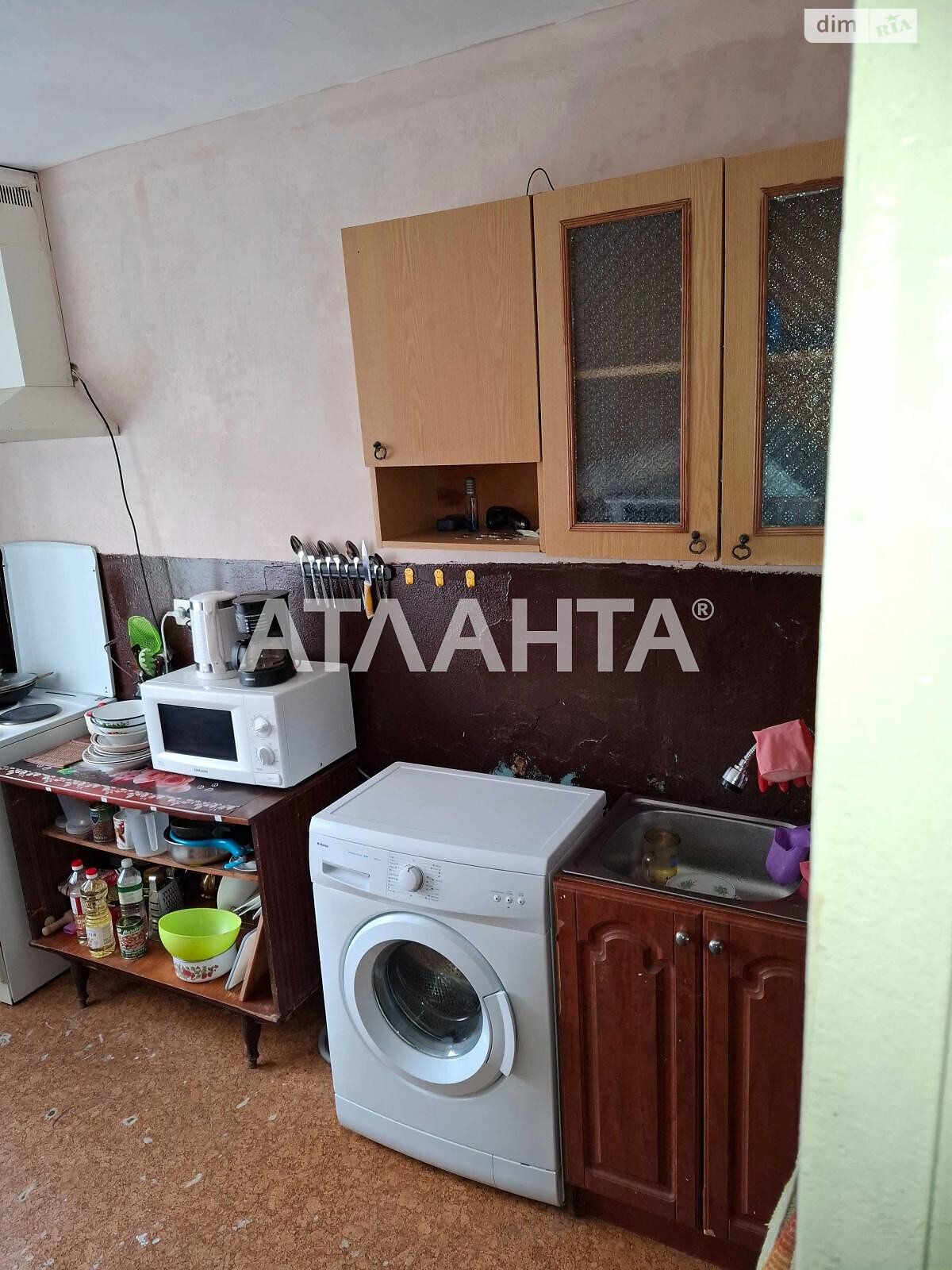 Продаж трикімнатної квартири в Львові, на вул. Кошиця, район Шевченківський фото 1 Продаж трикімнатної квартири в Львові, на вул. Кошиця, район Шевченківський фото 1