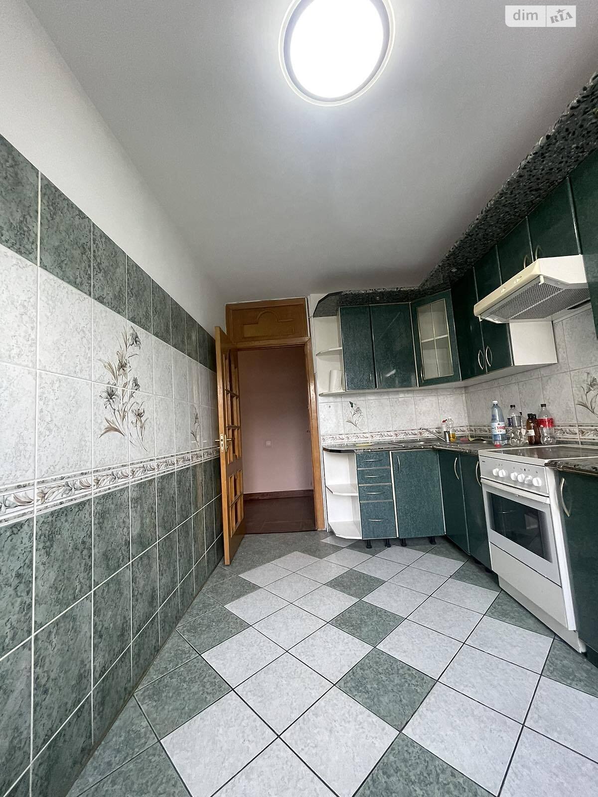 Продаж чотирикімнатної квартири в Львові, на вул. Кошиця, район Шевченківський фото 1 Продаж чотирикімнатної квартири в Львові, на вул. Кошиця, район Шевченківський фото 1