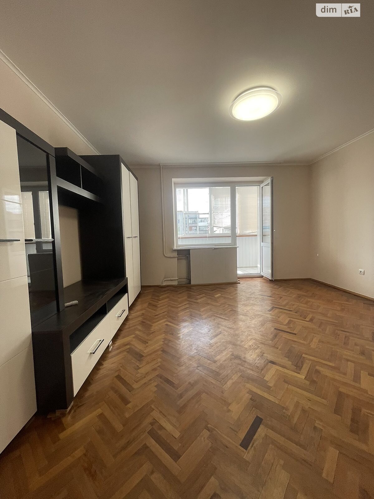 Продажа четырехкомнатной квартиры в Львове, на ул. Кошица, район Шевченковский фото 1 Продажа четырехкомнатной квартиры в Львове, на ул. Кошица, район Шевченковский фото 1