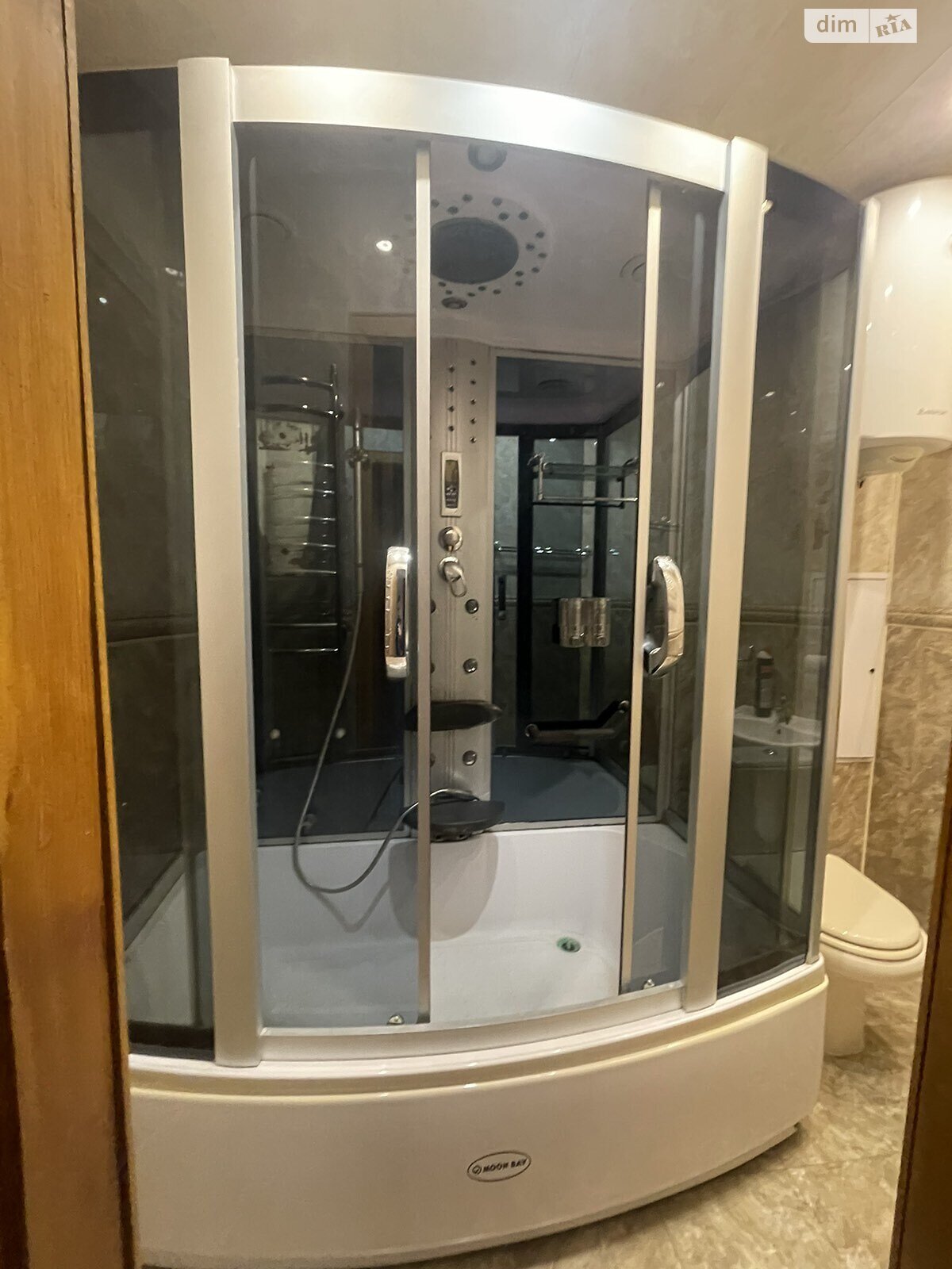 Продажа четырехкомнатной квартиры в Львове, на ул. Кошица, район Шевченковский фото 1 Продажа четырехкомнатной квартиры в Львове, на ул. Кошица, район Шевченковский фото 1