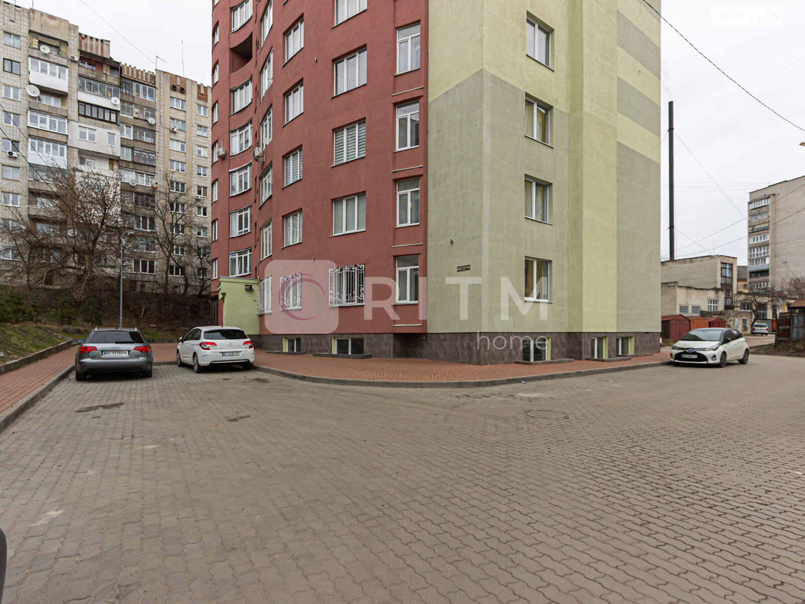 Продаж трикімнатної квартири в Львові, на вул. Яцкова Михайла, район Шевченківський фото 1 Продаж трикімнатної квартири в Львові, на вул. Яцкова Михайла, район Шевченківський фото 1