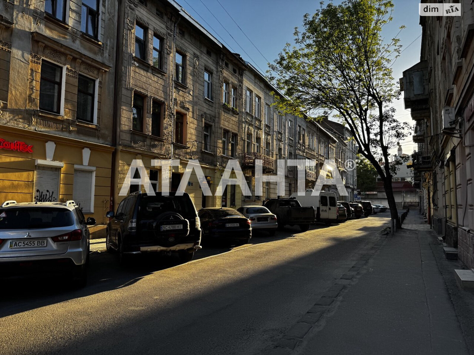 Продаж двокімнатної квартири в Львові, на вул. Крехівська, район Шевченківський фото 2 Продаж двокімнатної квартири в Львові, на вул. Крехівська, район Шевченківський фото 2