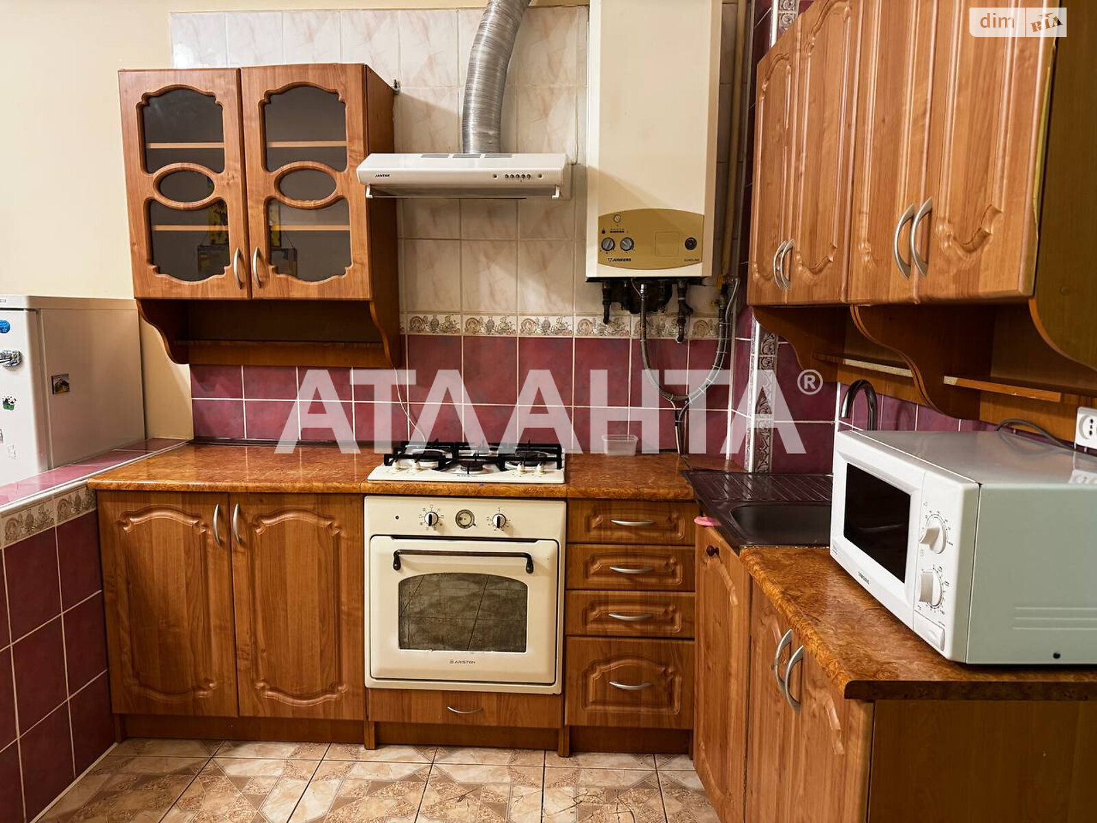 Продаж двокімнатної квартири в Львові, на вул. Крехівська, район Шевченківський фото 2 Продаж двокімнатної квартири в Львові, на вул. Крехівська, район Шевченківський фото 2