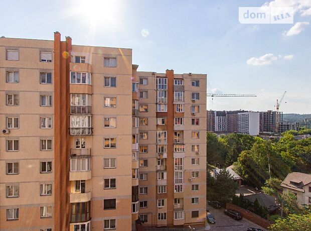 Продаж трикімнатної квартири в Львові, на вул. Кругла 5Б, район Шевченківський фото 1 Продаж трикімнатної квартири в Львові, на вул. Кругла 5Б, район Шевченківський фото 1