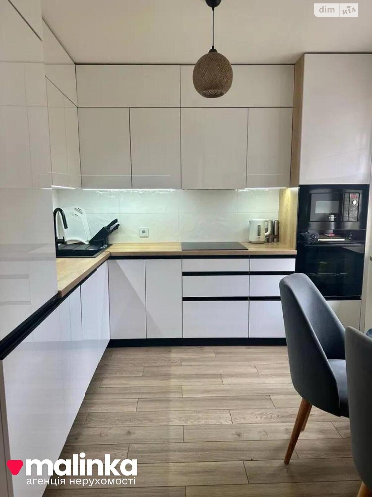 Продажа трехкомнатной квартиры в Львове, на ул. Липы Юрия 12, район Шевченковский фото 1