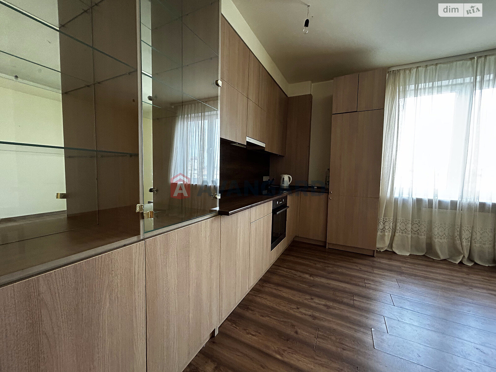 Продажа трехкомнатной квартиры в Львове, на ул. Панча Петра 18Б, район Шевченковский фото 1 Продажа трехкомнатной квартиры в Львове, на ул. Панча Петра 18Б, район Шевченковский фото 1