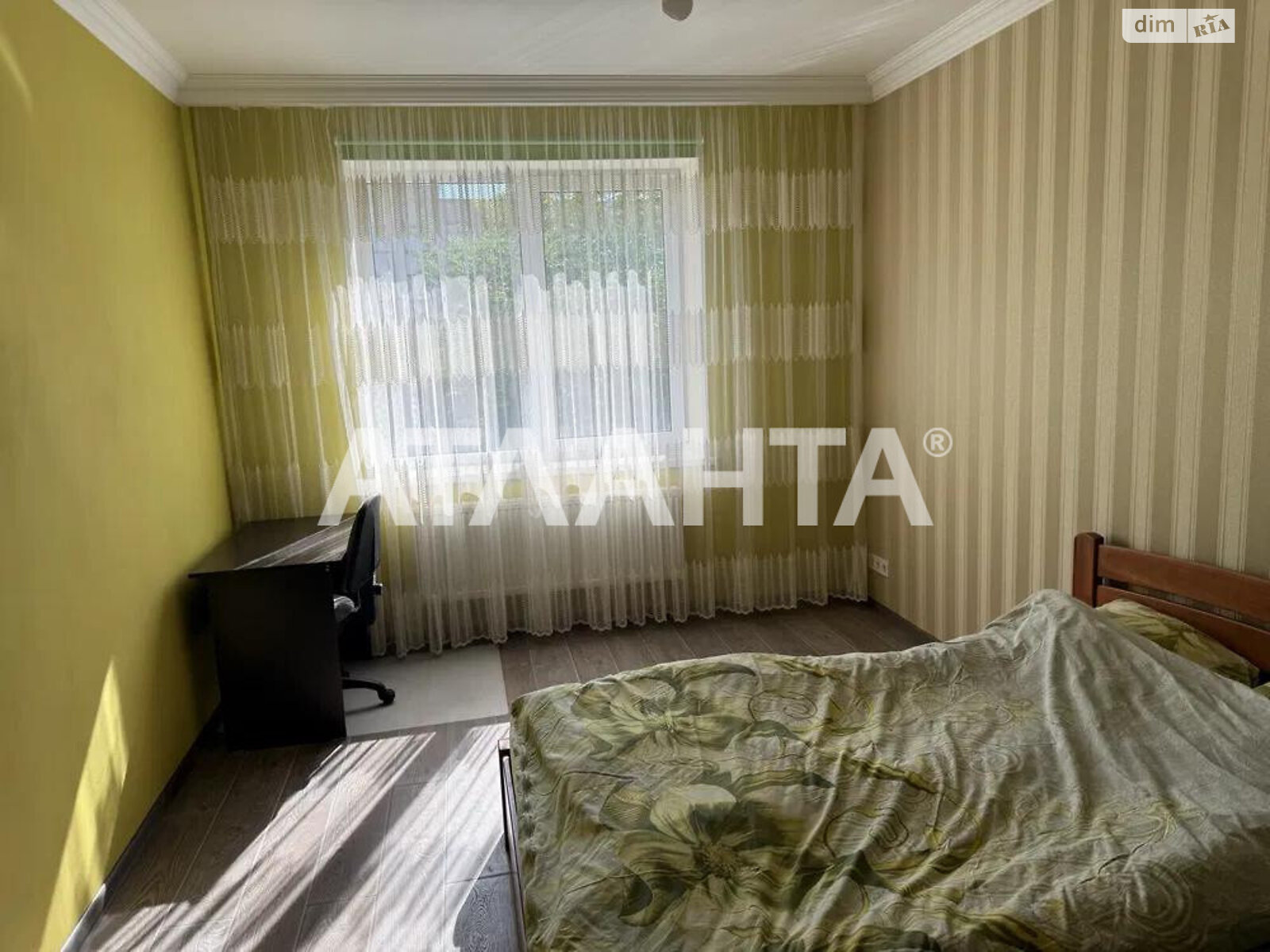 Продаж трикімнатної квартири в Львові, на вул. Плугова, район Шевченківський фото 1 Продаж трикімнатної квартири в Львові, на вул. Плугова, район Шевченківський фото 1