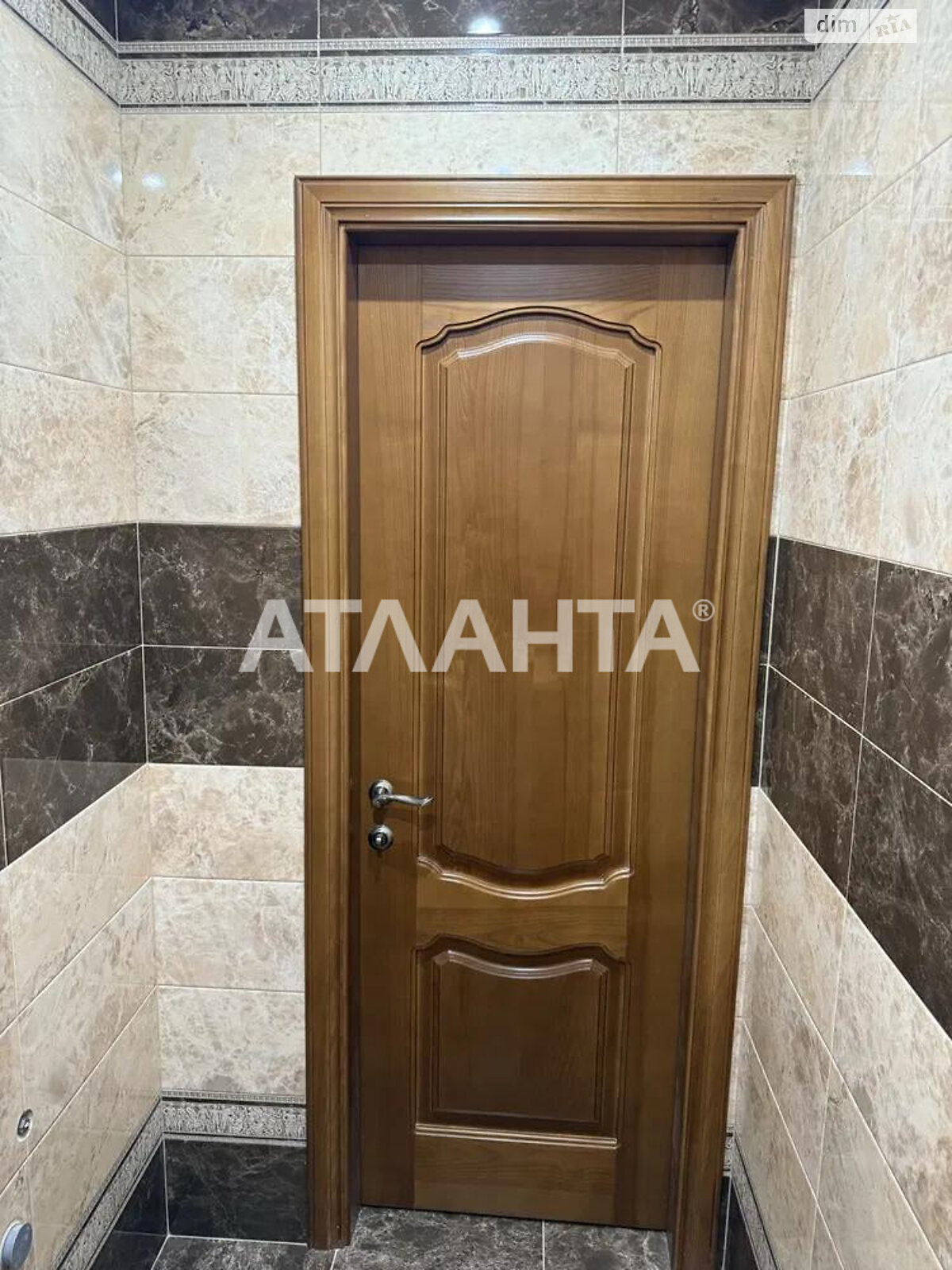Продаж трикімнатної квартири в Львові, на вул. Плугова, район Шевченківський фото 1 Продаж трикімнатної квартири в Львові, на вул. Плугова, район Шевченківський фото 1