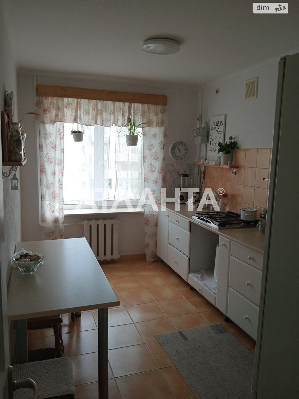 Продажа трехкомнатной квартиры в Львове, на просп. Шевченко, район Шевченковский фото 2