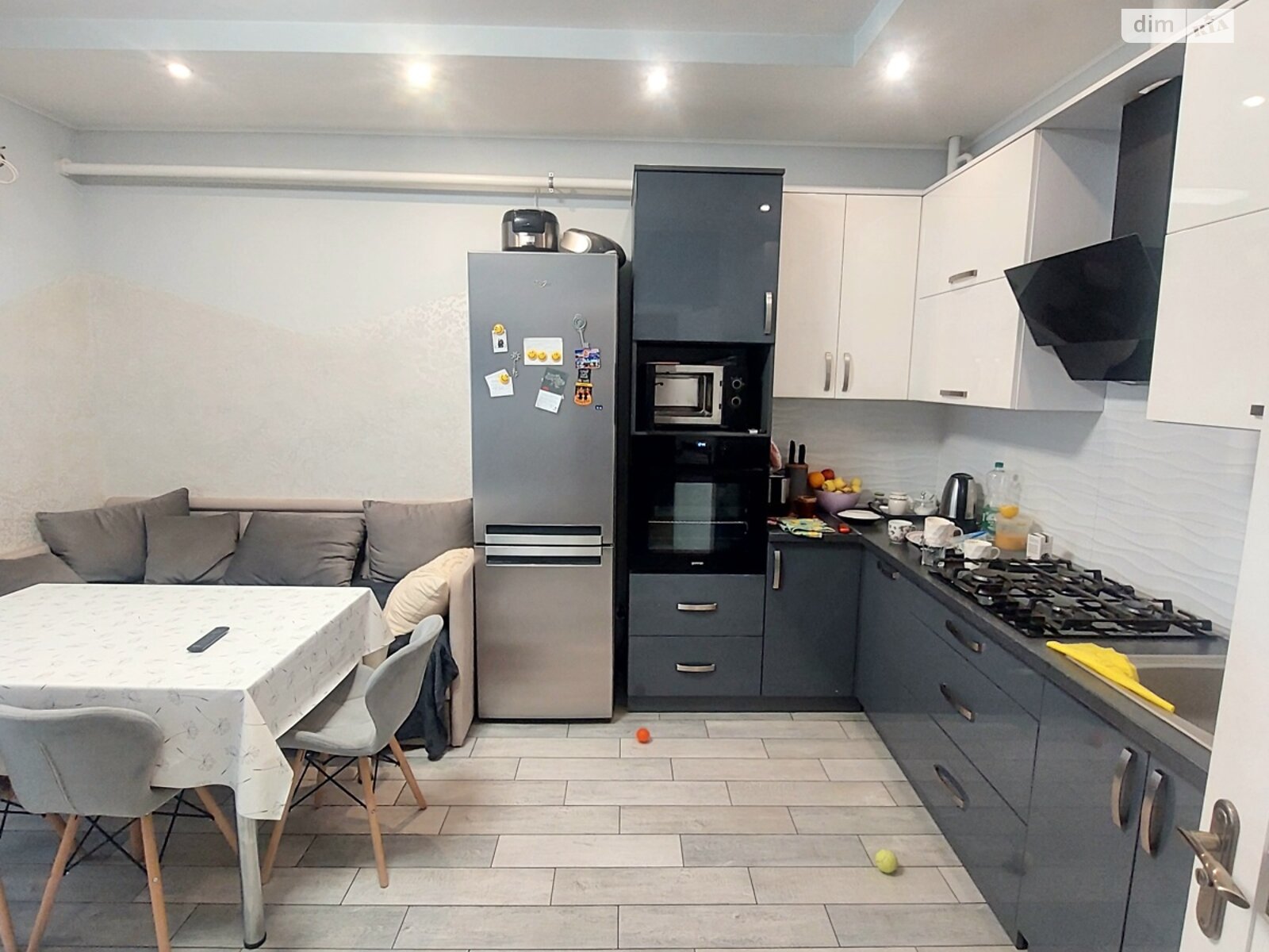 Продаж двокімнатної квартири в Львові, на вул. Шевченка Тараса, район Шевченківський фото 1