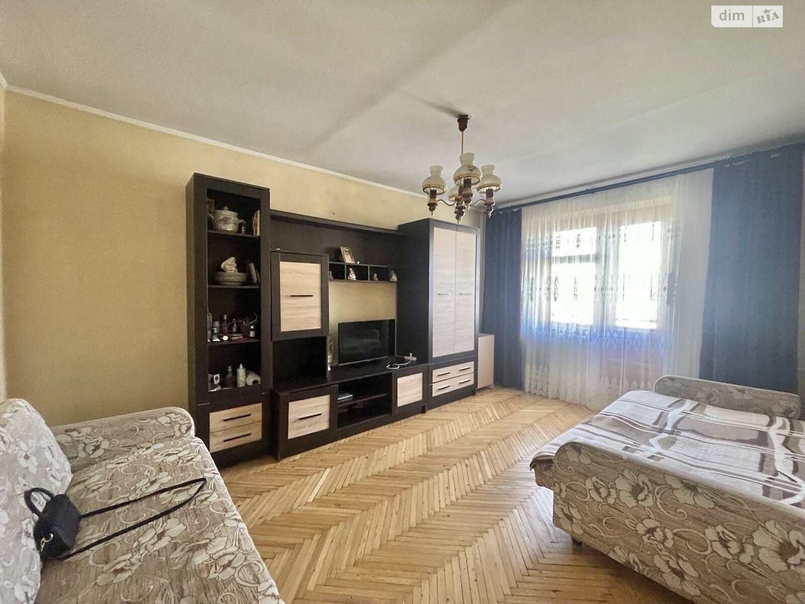 Продаж двокімнатної квартири в Львові, на вул. Томаша Масарика, район Шевченківський фото 1 Продаж двокімнатної квартири в Львові, на вул. Томаша Масарика, район Шевченківський фото 1