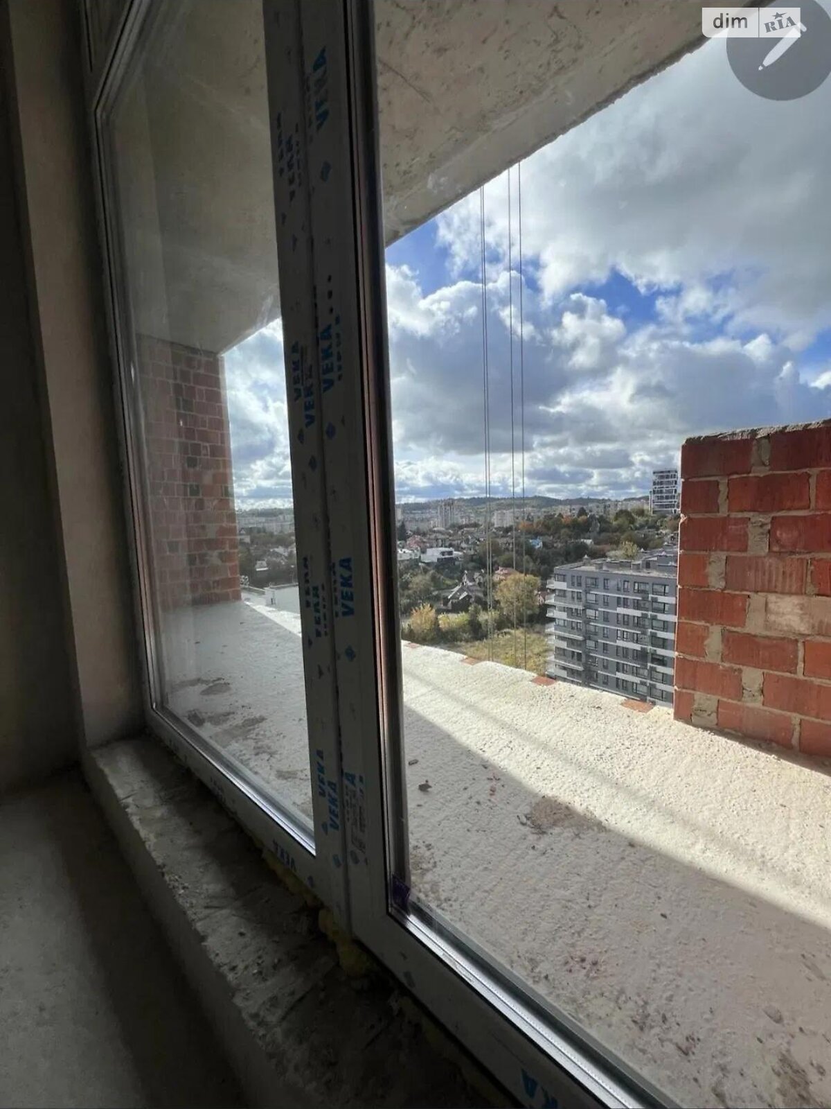 Продажа двухкомнатной квартиры в Львове, на ул. Топольная, район Шевченковский фото 1 Продажа двухкомнатной квартиры в Львове, на ул. Топольная, район Шевченковский фото 1