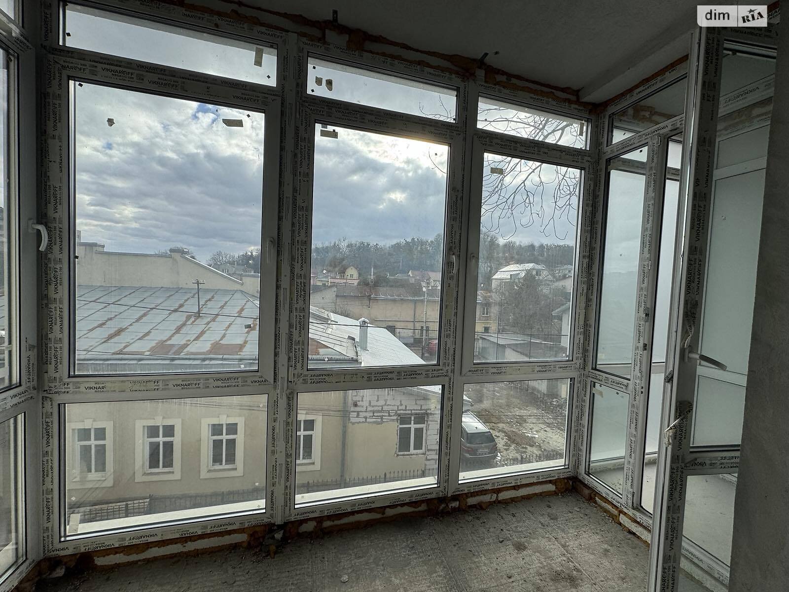 Продаж двокімнатної квартири в Львові, на вул. Варшавська 35А, район Шевченківський фото 1 Продаж двокімнатної квартири в Львові, на вул. Варшавська 35А, район Шевченківський фото 1