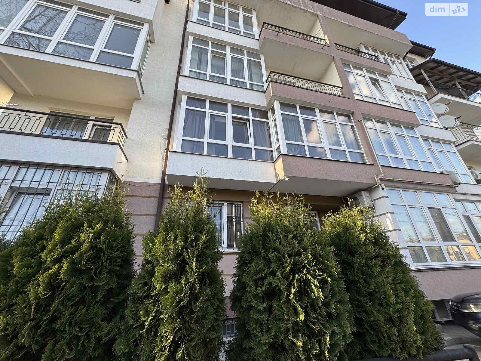 Продаж двокімнатної квартири в Львові, на вул. Варшавська 35А, район Шевченківський фото 1 Продаж двокімнатної квартири в Львові, на вул. Варшавська 35А, район Шевченківський фото 1