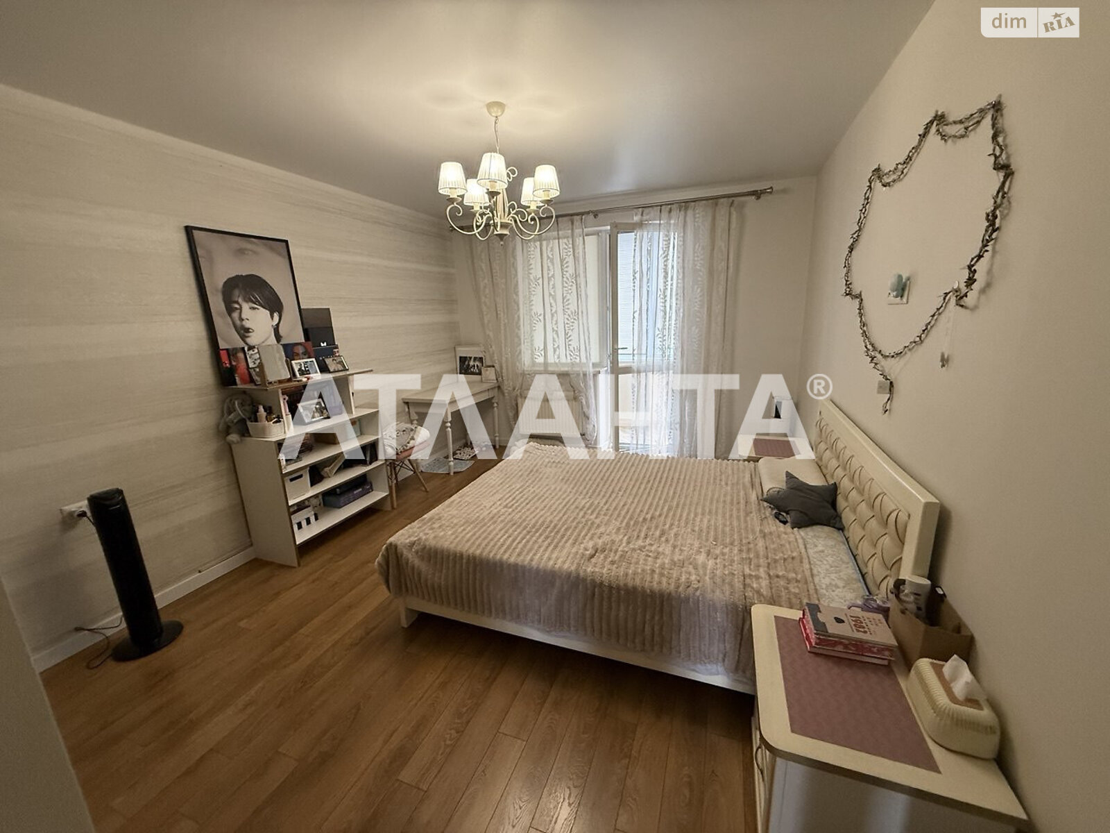 Продажа трехкомнатной квартиры в Львове, на ул. Варшавская, район Шевченковский фото 1 Продажа трехкомнатной квартиры в Львове, на ул. Варшавская, район Шевченковский фото 1