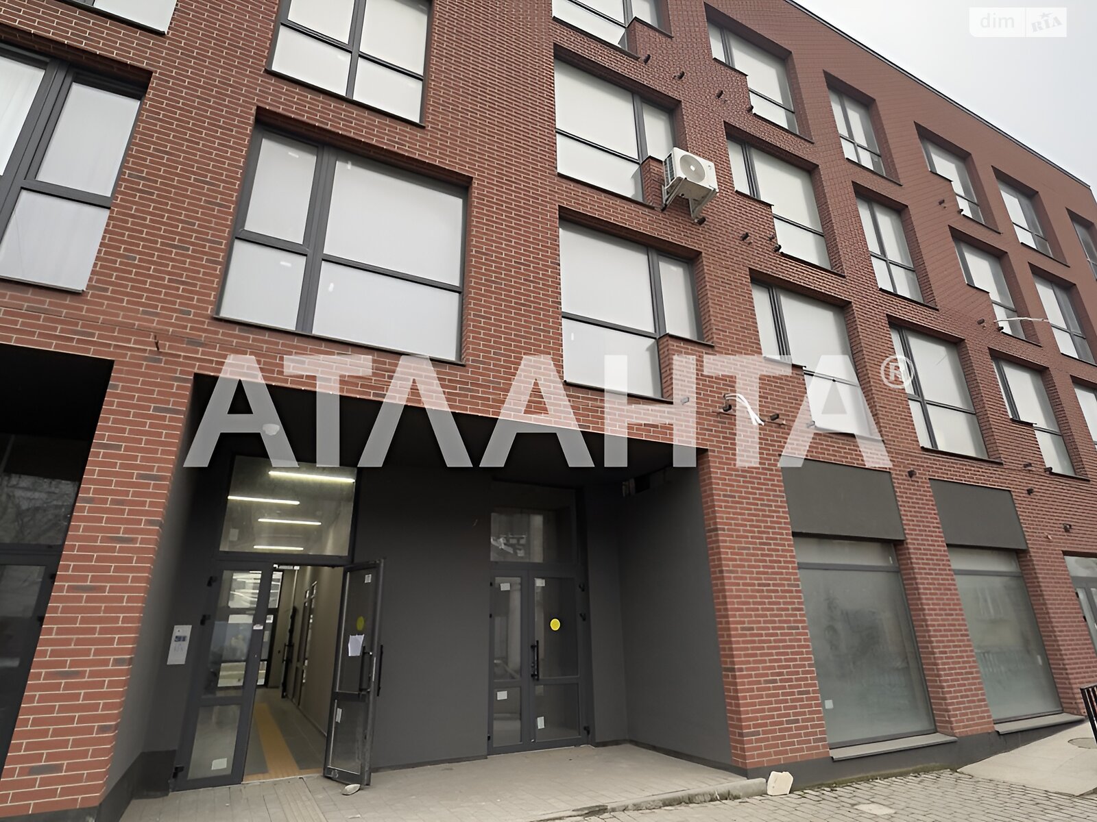 Продаж однокімнатної квартири в Львові, на вул. Волинська, район Шевченківський фото 2 Продаж однокімнатної квартири в Львові, на вул. Волинська, район Шевченківський фото 2