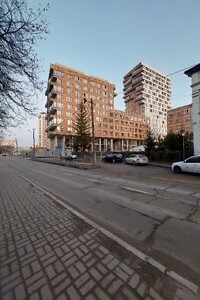 Продаж трикімнатної квартири в Львові, на вул. Замарстинівська, район Шевченківський фото 2