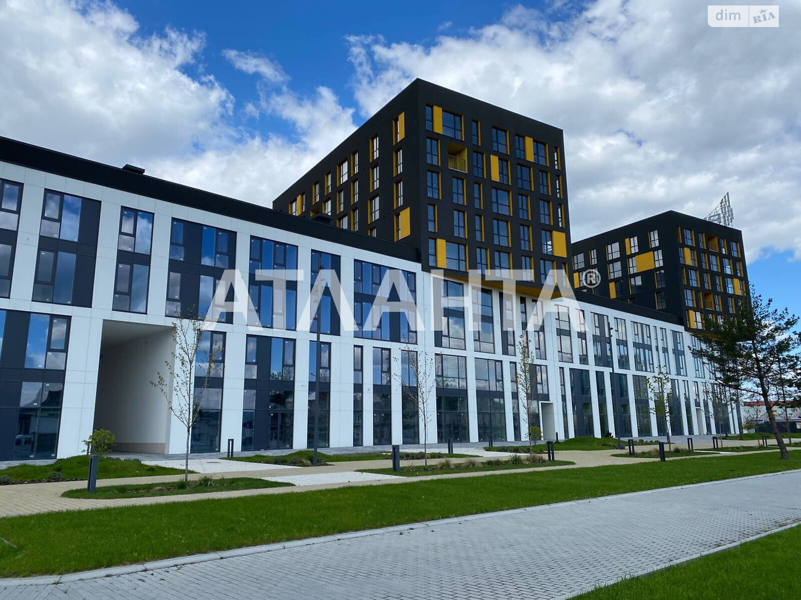 Продаж однокімнатної квартири в Львові, на вул. Хмельницького Богдана, район Шевченківський фото 1 Продаж однокімнатної квартири в Львові, на вул. Хмельницького Богдана, район Шевченківський фото 1