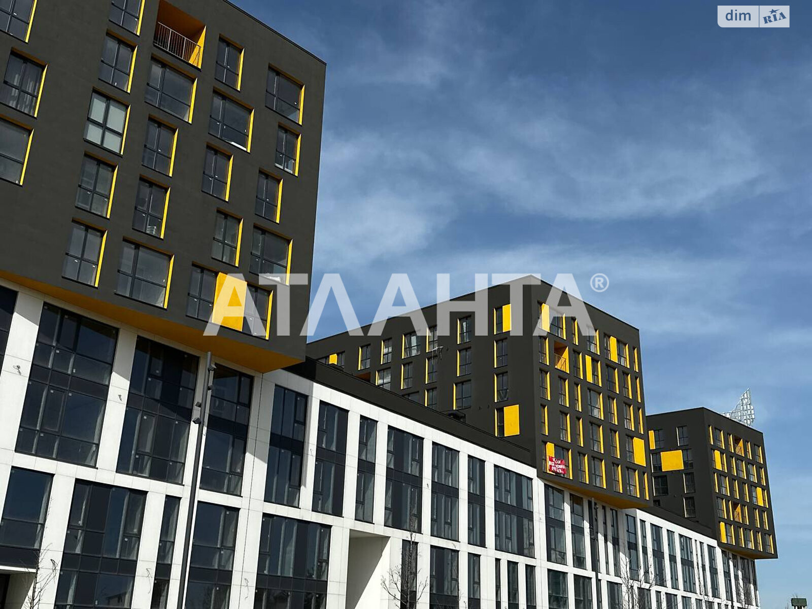 Продаж двокімнатної квартири в Львові, на вул. Хмельницького Богдана, район Шевченківський фото 2 Продаж двокімнатної квартири в Львові, на вул. Хмельницького Богдана, район Шевченківський фото 2