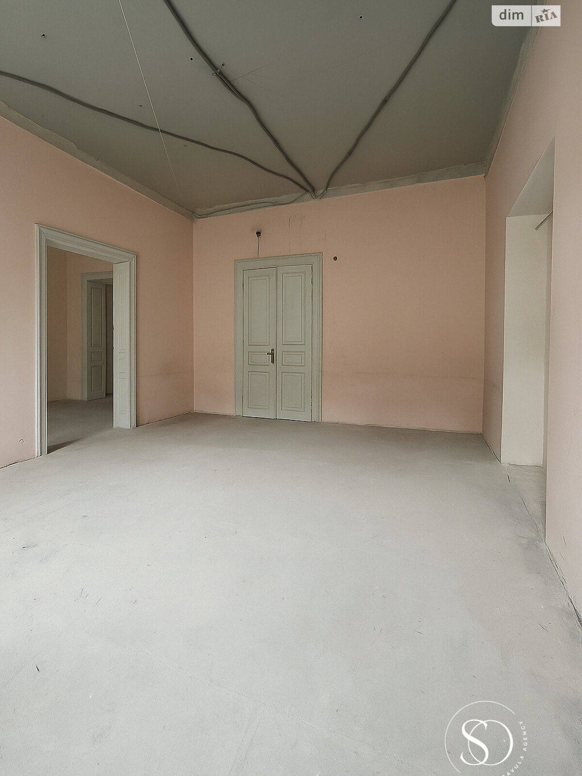 Продажа четырехкомнатной квартиры в Львове, на ул. Шолом-Алейхема, фото 1 Продажа четырехкомнатной квартиры в Львове, на ул. Шолом-Алейхема, фото 1