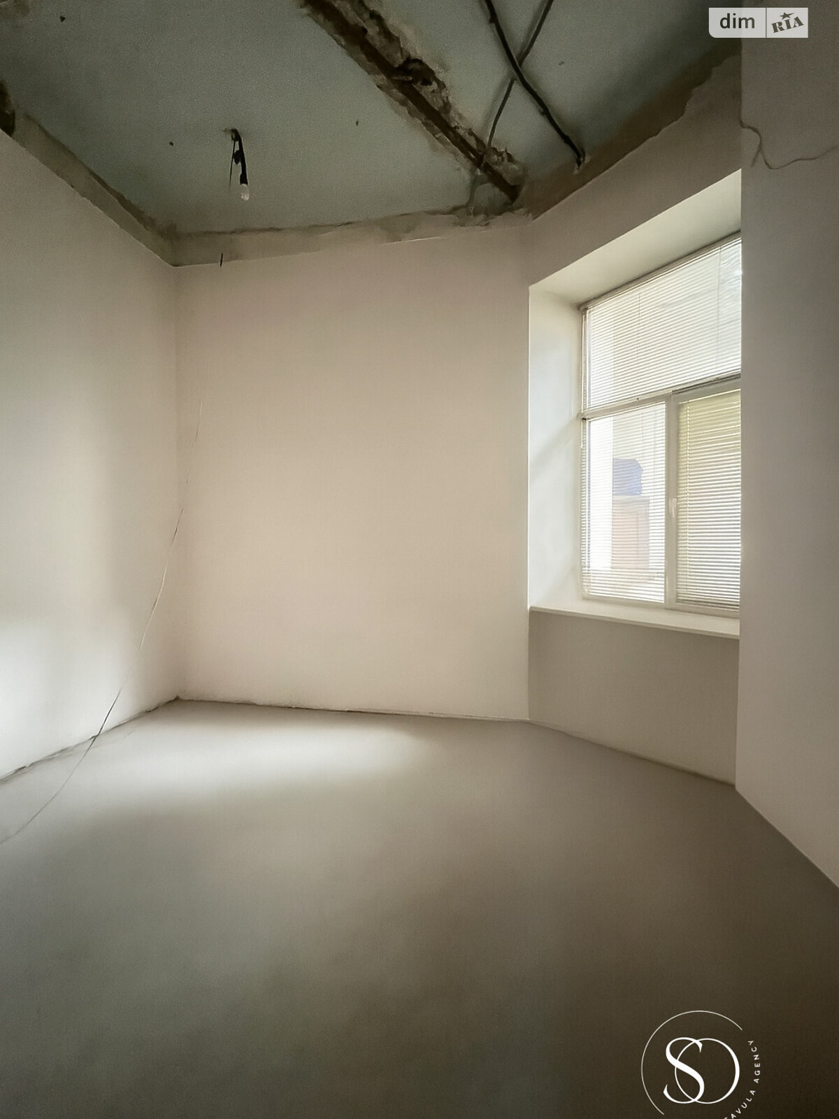 Продажа четырехкомнатной квартиры в Львове, на ул. Шолом-Алейхема, фото 1 Продажа четырехкомнатной квартиры в Львове, на ул. Шолом-Алейхема, фото 1