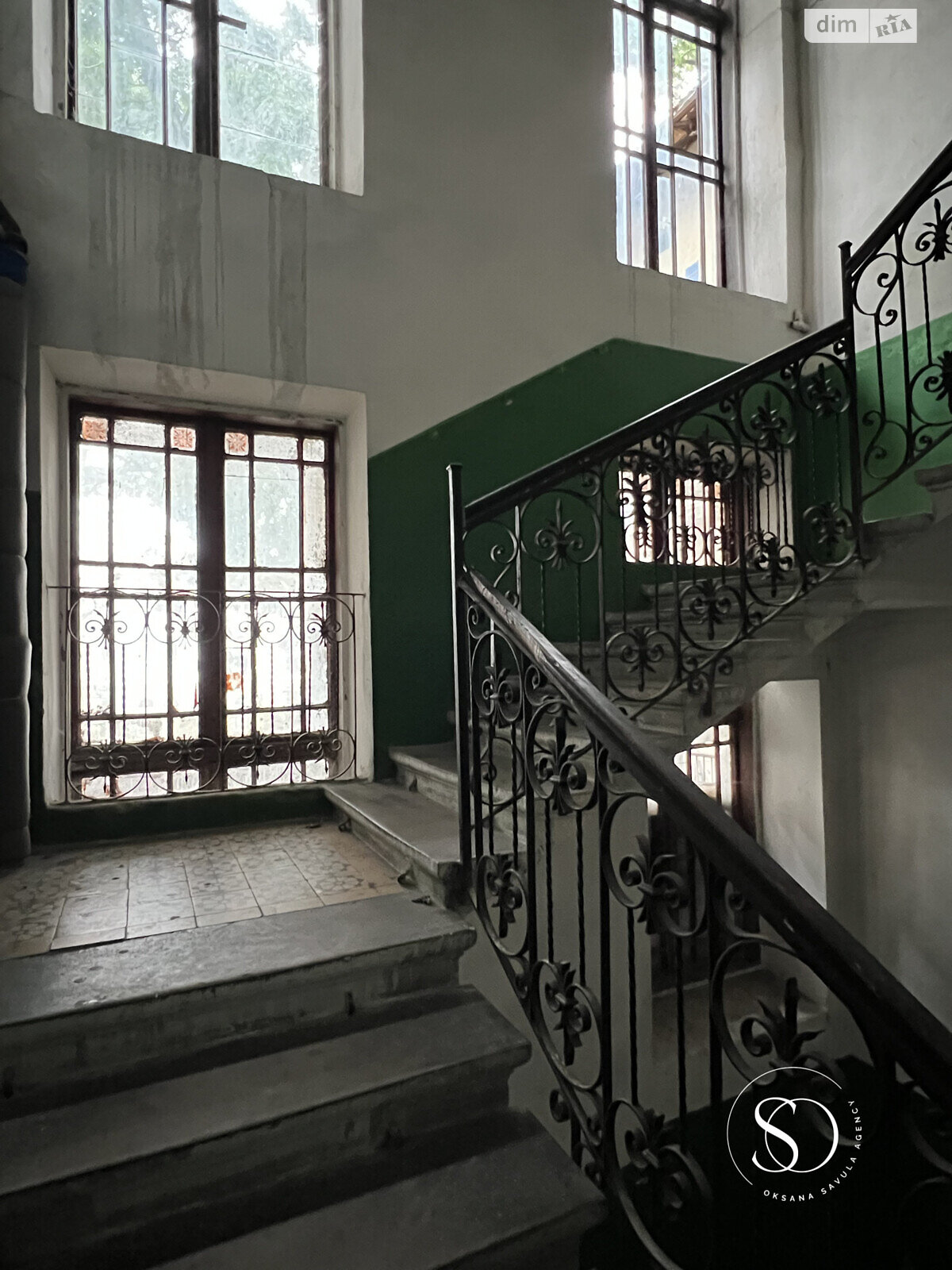 Продажа четырехкомнатной квартиры в Львове, на ул. Шолом-Алейхема, фото 1 Продажа четырехкомнатной квартиры в Львове, на ул. Шолом-Алейхема, фото 1