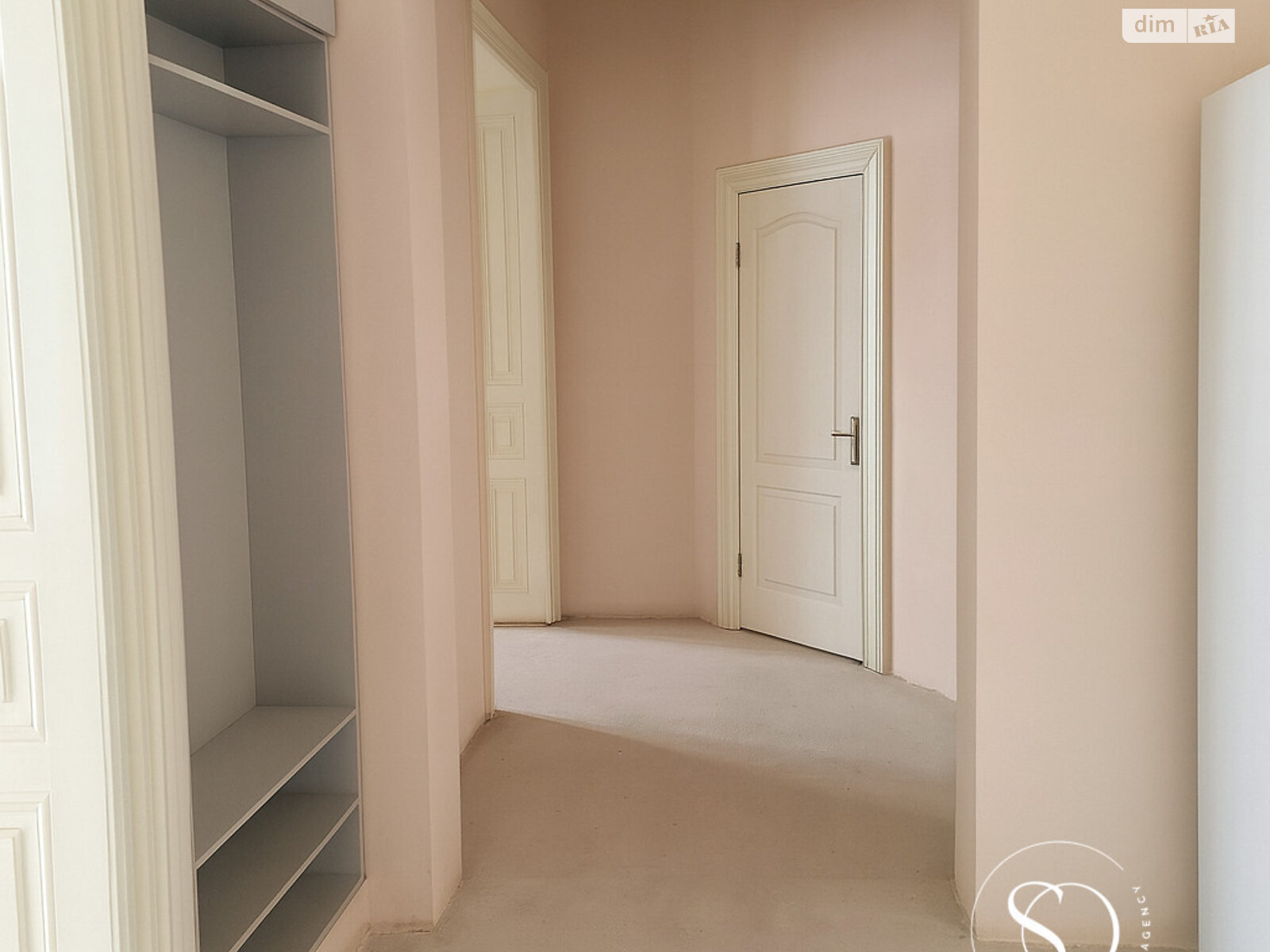 Продажа четырехкомнатной квартиры в Львове, на ул. Шолом-Алейхема, фото 1 Продажа четырехкомнатной квартиры в Львове, на ул. Шолом-Алейхема, фото 1