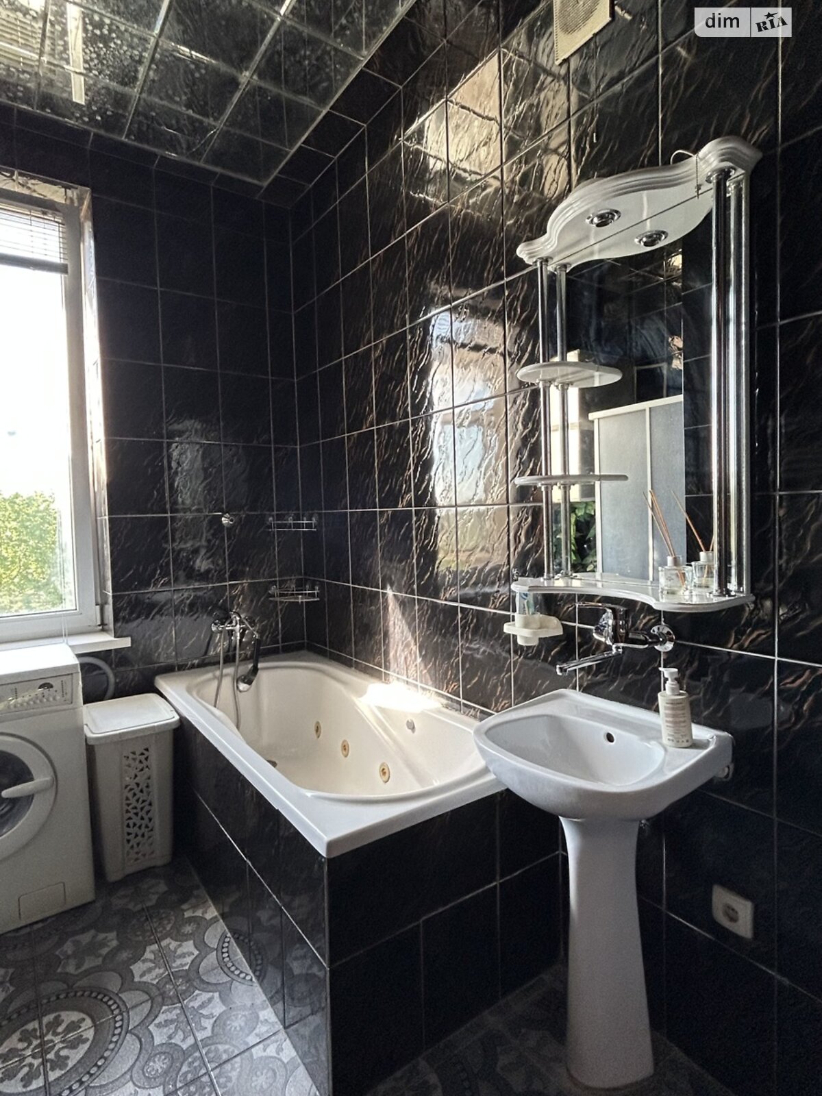 Продажа двухкомнатной квартиры в Львове, на ул. Городоцкая 280/2, район Сигновка фото 1 Продажа двухкомнатной квартиры в Львове, на ул. Городоцкая 280/2, район Сигновка фото 1