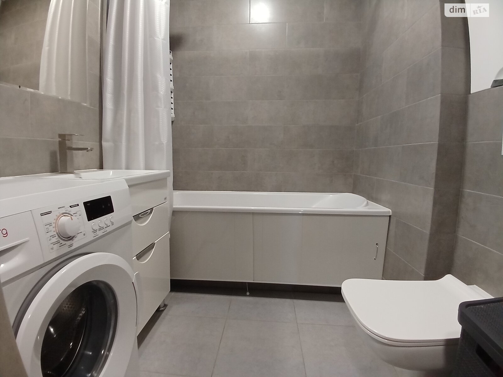 Продаж трикімнатної квартири в Львові, на вул. Городоцька 226А корпус 1, район Сигнівка фото 1 Продаж трикімнатної квартири в Львові, на вул. Городоцька 226А корпус 1, район Сигнівка фото 1