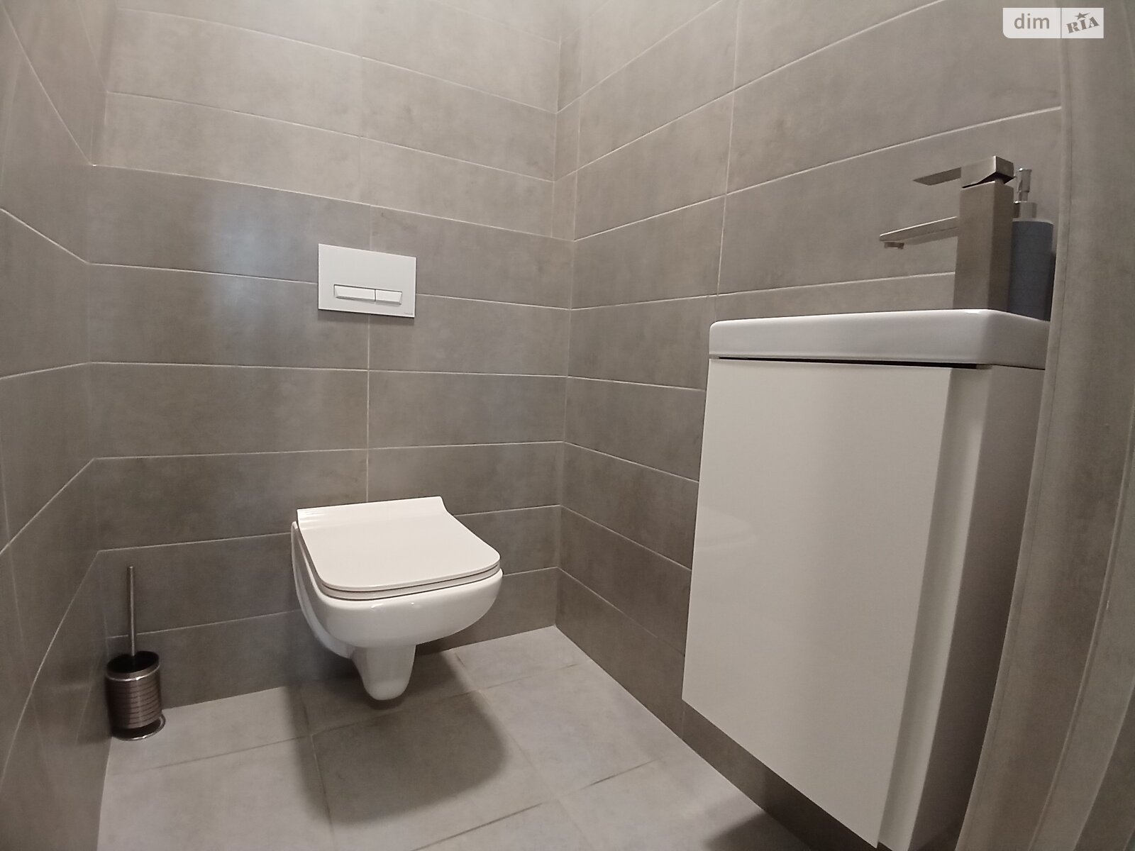 Продаж трикімнатної квартири в Львові, на вул. Городоцька 226А корпус 1, район Сигнівка фото 1 Продаж трикімнатної квартири в Львові, на вул. Городоцька 226А корпус 1, район Сигнівка фото 1