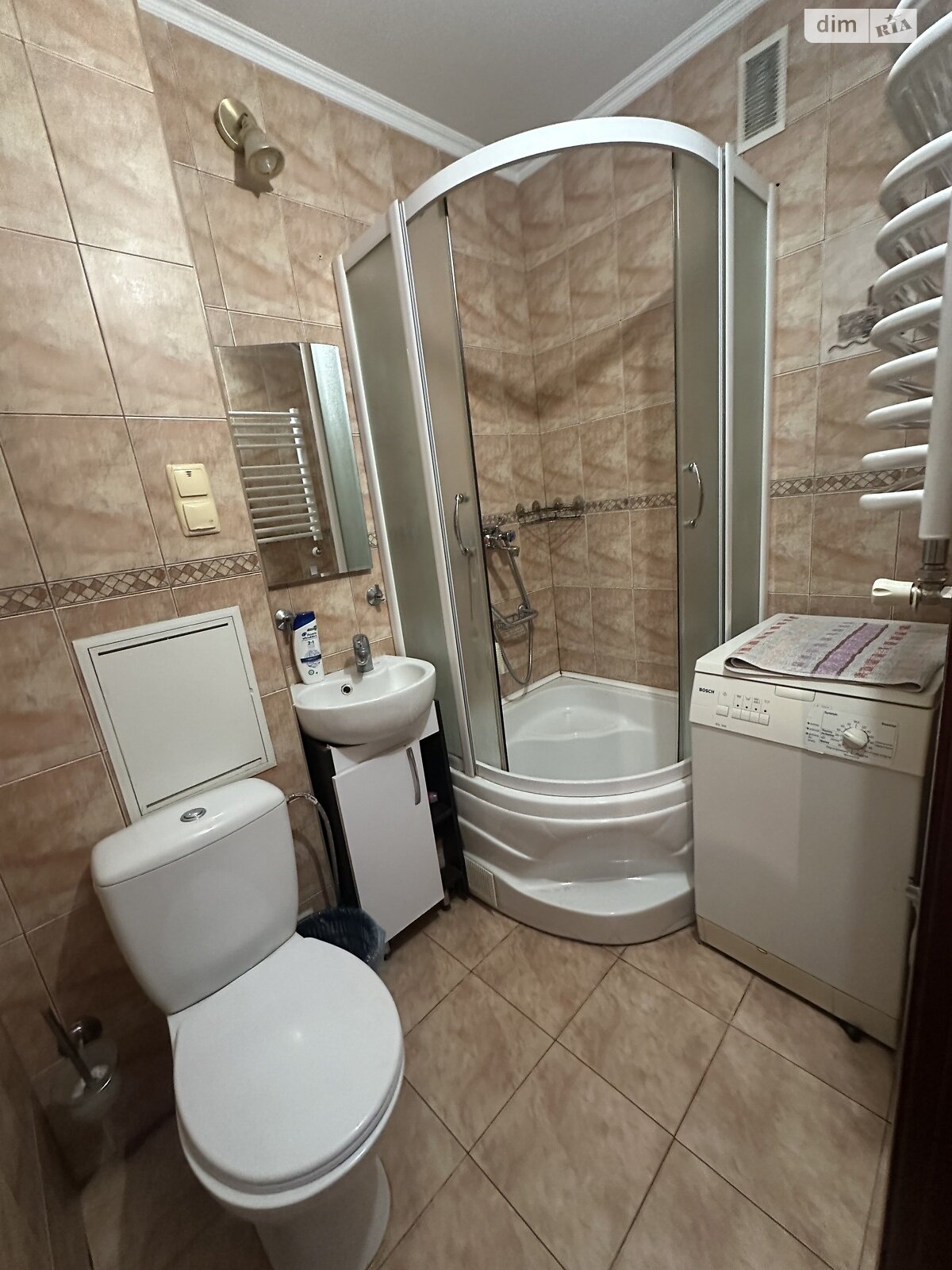 Продаж трикімнатної квартири в Львові, на вул. Виговського Івана, район Сигнівка фото 1 Продаж трикімнатної квартири в Львові, на вул. Виговського Івана, район Сигнівка фото 1