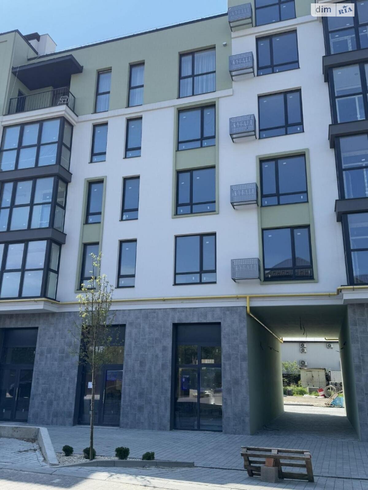 Продаж чотирикімнатної квартири в Львові, на вул. Щирецька 36, район Скнилівок фото 1