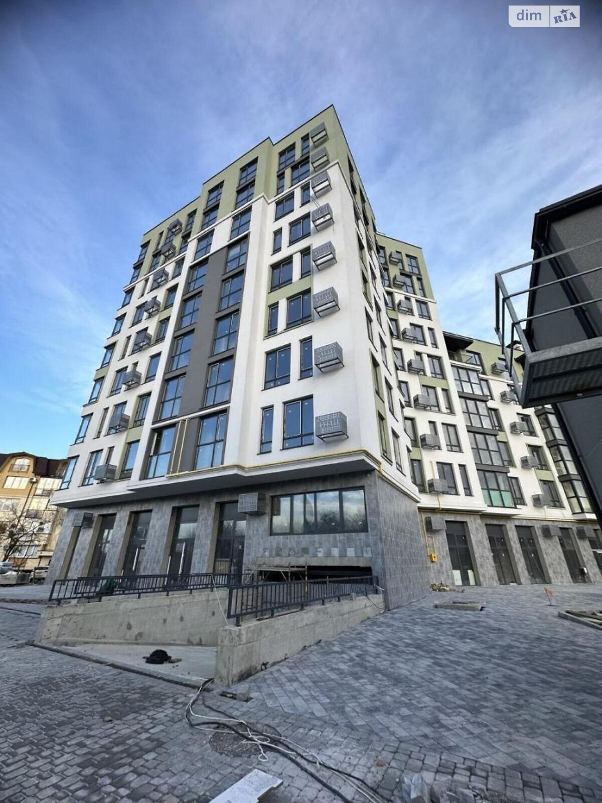 Продаж чотирикімнатної квартири в Львові, на вул. Щирецька 36, район Скнилівок фото 1