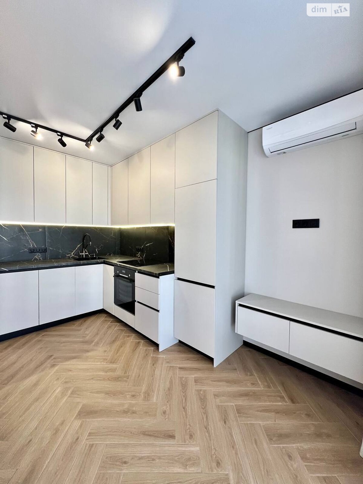 Продаж однокімнатної квартири в Львові, на вул. Щирецька 30, район Скнилівок фото 1