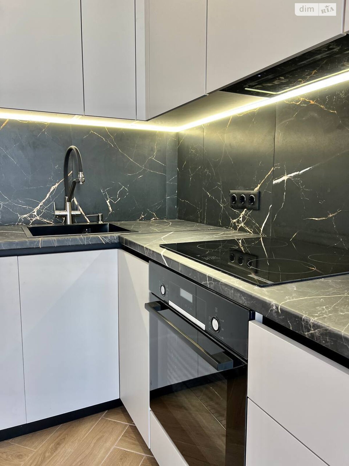 Продаж однокімнатної квартири в Львові, на вул. Щирецька 30, район Скнилівок фото 1