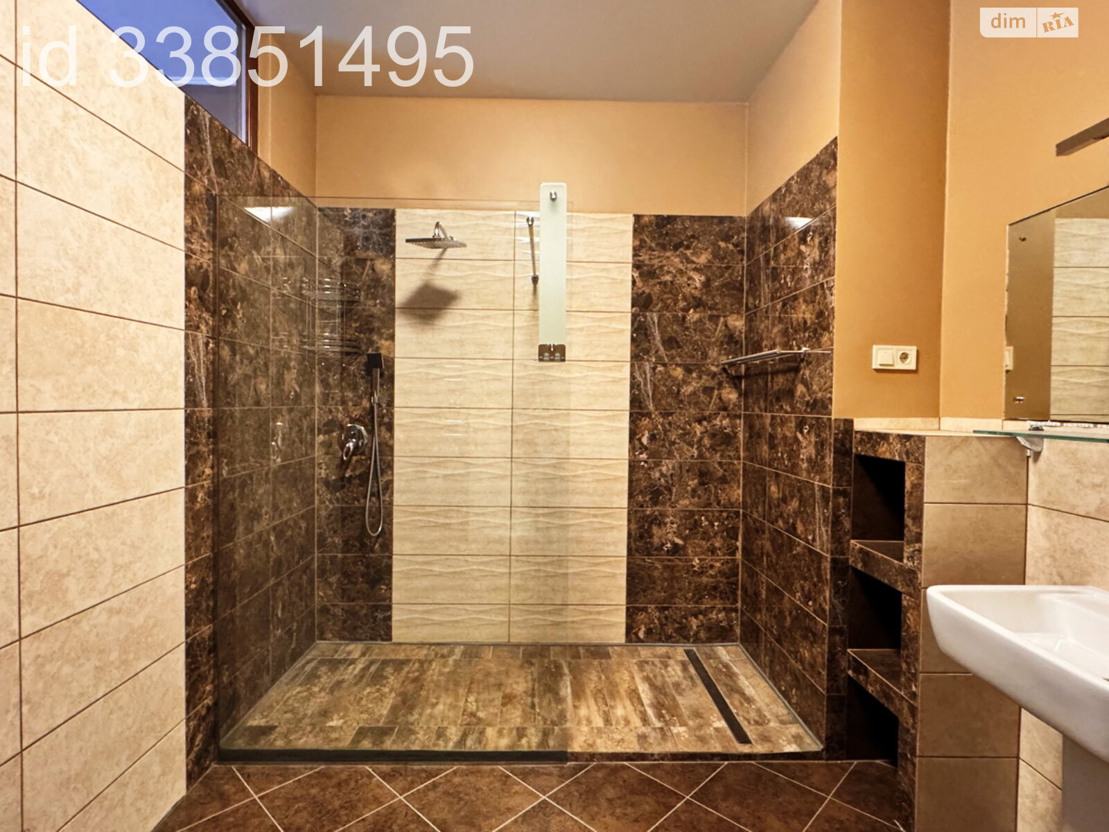 Продажа двухкомнатной квартиры в Львове, на ул. Кубанская 8, район undefined фото 1