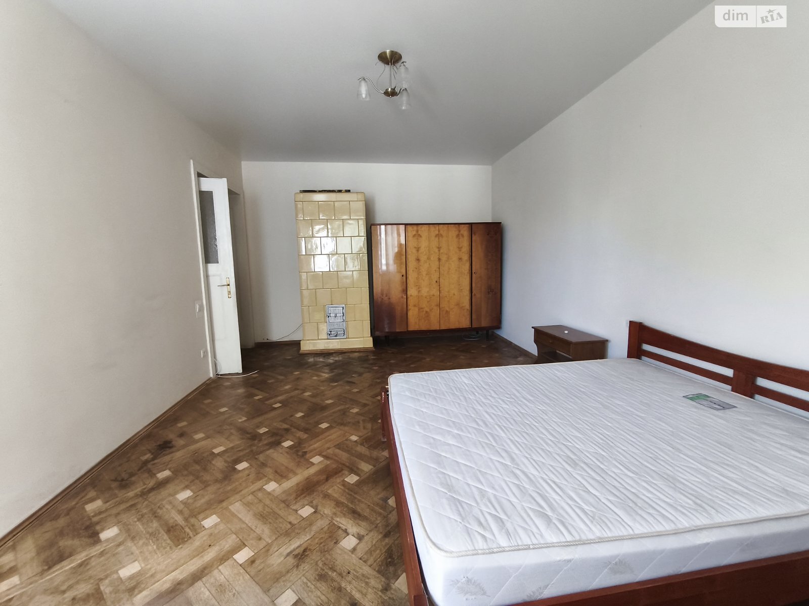 Продаж двокімнатної квартири в Львові, на вул. Тютюнників, район Снопків фото 1 Продаж двокімнатної квартири в Львові, на вул. Тютюнників, район Снопків фото 1