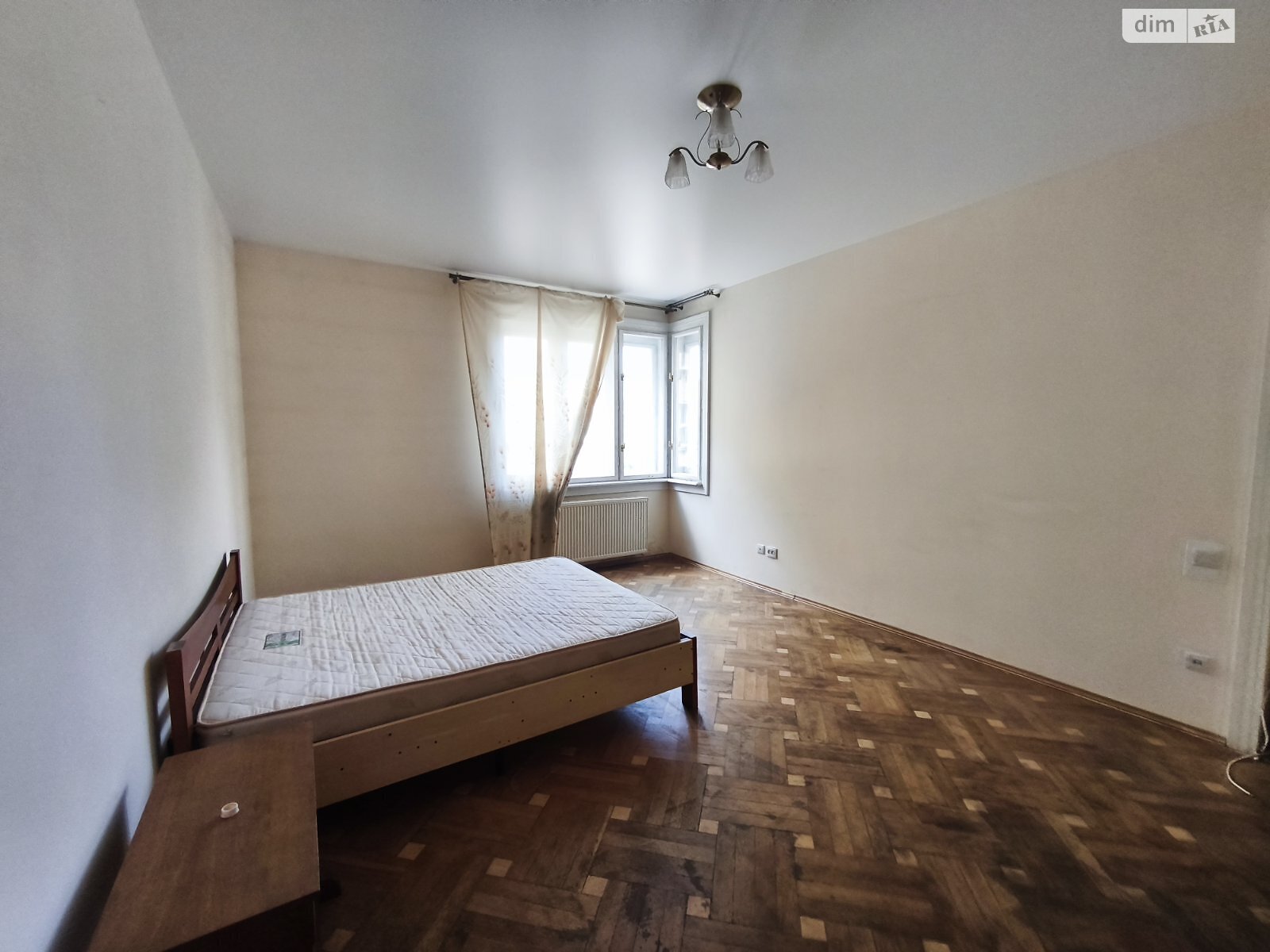 Продаж двокімнатної квартири в Львові, на вул. Тютюнників, район Снопків фото 1 Продаж двокімнатної квартири в Львові, на вул. Тютюнників, район Снопків фото 1