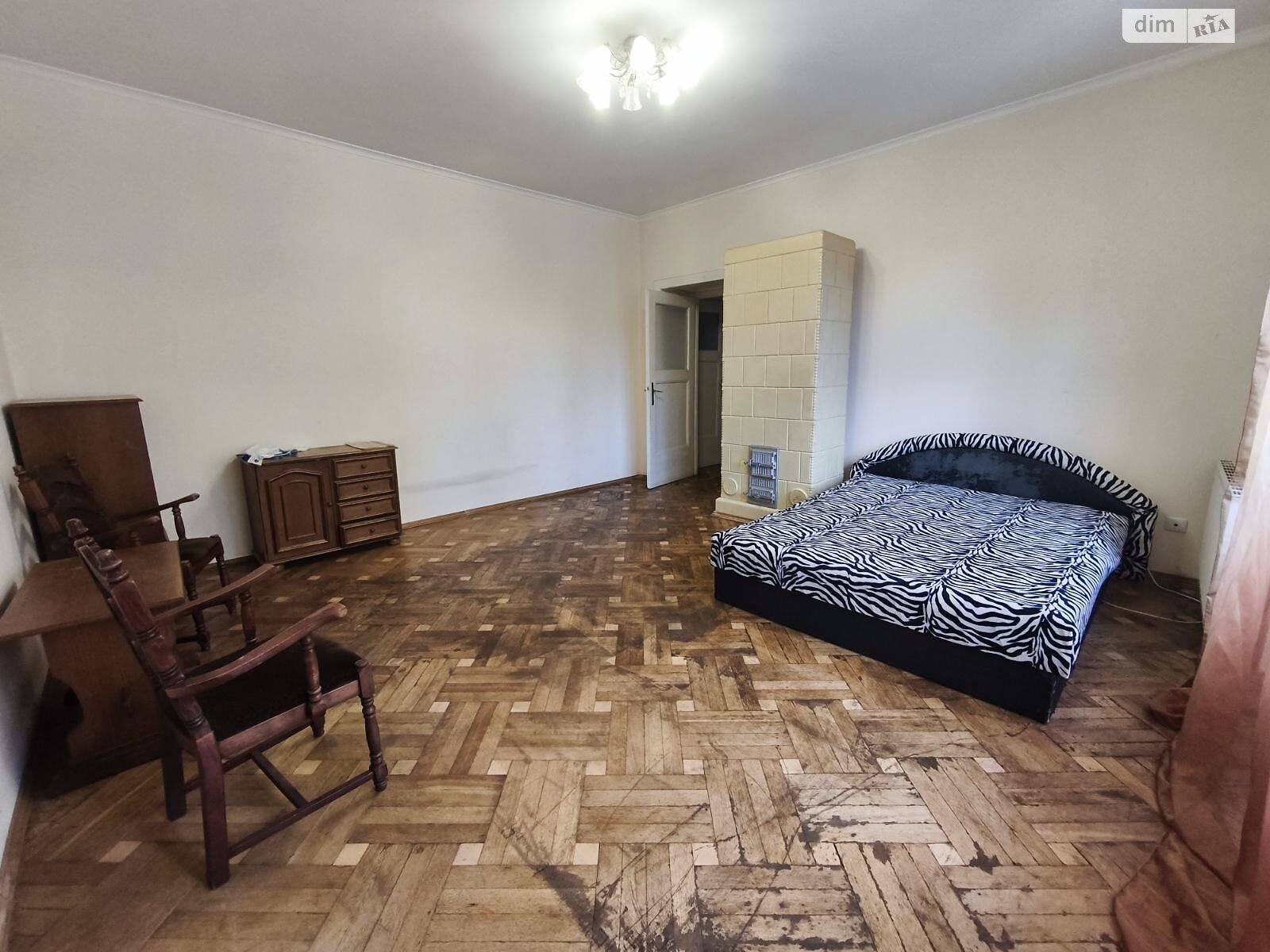 Продаж двокімнатної квартири в Львові, на вул. Тютюнників, район Снопків фото 1 Продаж двокімнатної квартири в Львові, на вул. Тютюнників, район Снопків фото 1