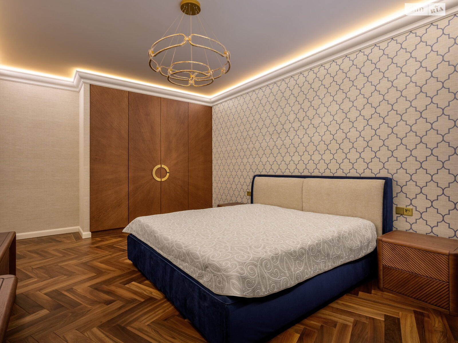 Продаж чотирикімнатної квартири в Львові, на вул. Самчука Уласа 13, район Софіївка (Галицький) фото 1