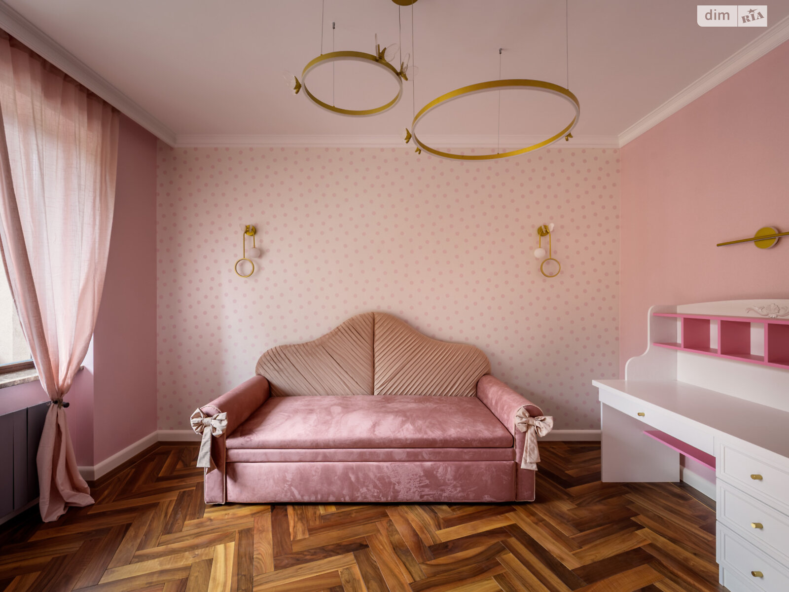 Продаж чотирикімнатної квартири в Львові, на вул. Самчука Уласа 13, район Софіївка (Галицький) фото 1